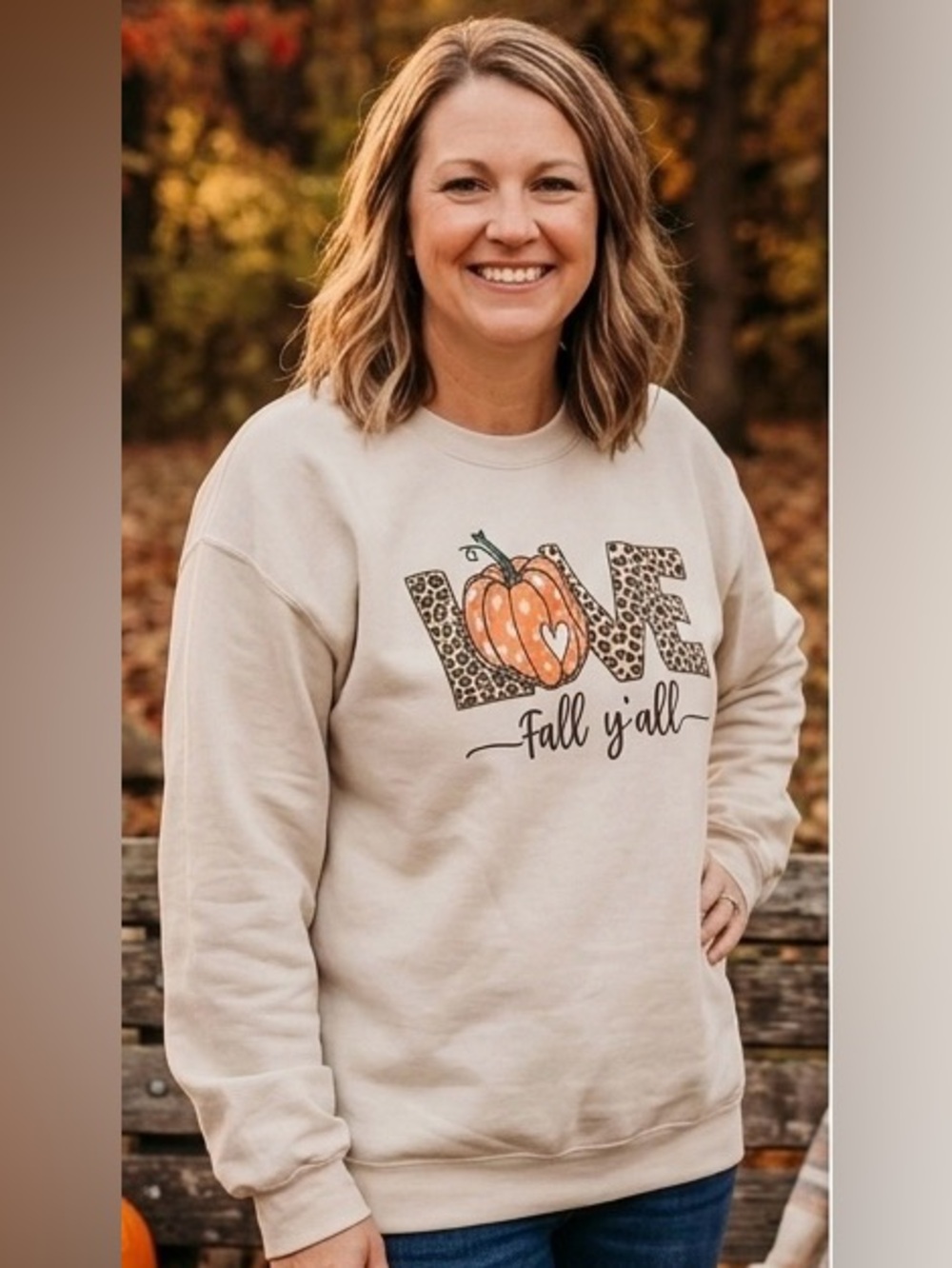 Gildan Cream Sweatshirt